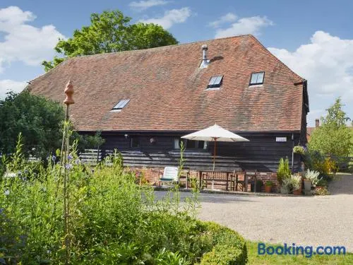 Mount House Barn - Image 1
