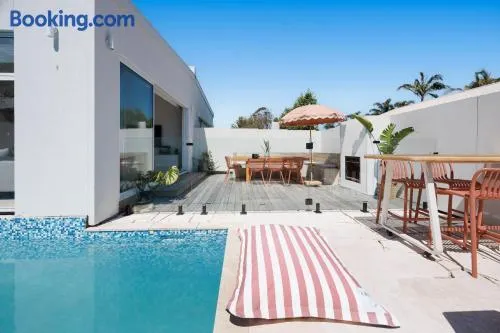The Palms - Image 1