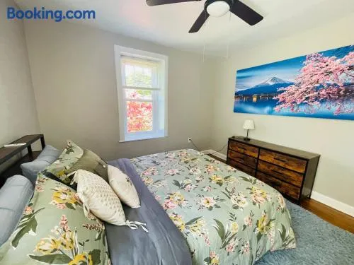 Charming 2BR Cottage House in Elkins Park - Image 1