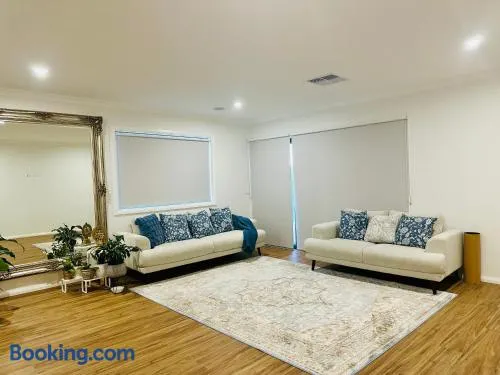 Cozy Homez Ballarat - Home stay - Image 1