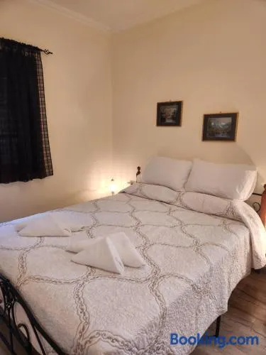 Cozy apartment in Nea Kios - Image 1