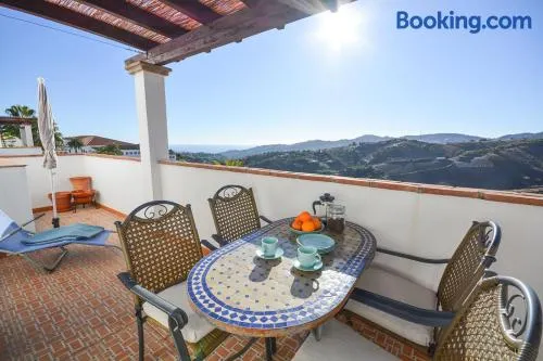 La Fuente APT6, Frigiliana Amazing 2 bedroom Family Apartment with views, Padel Court and 2 Pools HansOnHoliday Rentals - Image 1