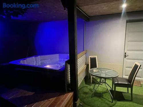 Le gîte du cavalier au cœur de la Forêt/jacuzzi - Image 1