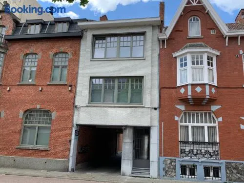Hollandia City House - Image 1