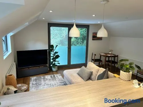 Flat in Budleigh Salterton - Image 1
