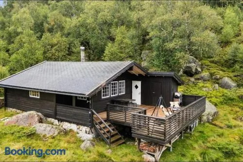 Stavtjørn Alpine lake haven - Image 1