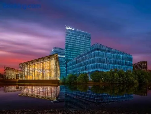 Radisson Blu Hotel Nanjing South New Town - Image 1