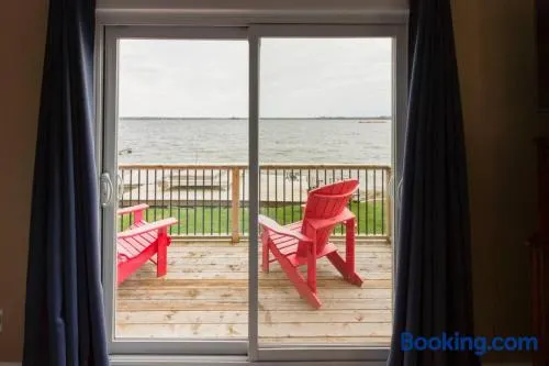 Whispering Swan Bay Haven - Image 1