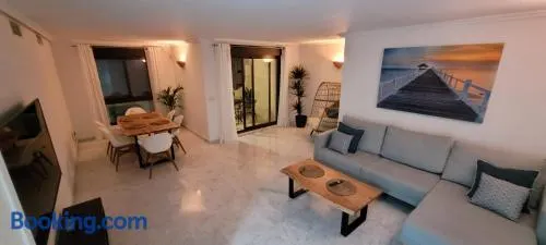 Luxury apartment in the heart of Moraira & 200mtrs from the sea - Image 1