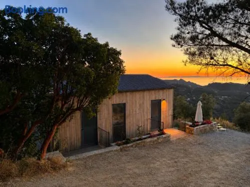 Stone House in Ikaria with Sea Views - Image 1