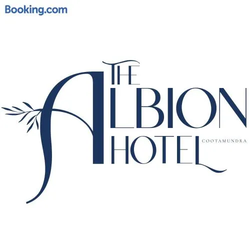 The Albion Hotel - Image 1