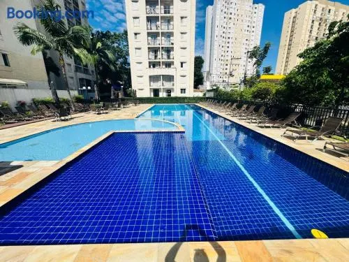 Conforto e Localização Perfeita em São Paulo - Image 1