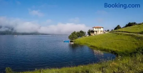 Divna Forest & Lake House - Image 1