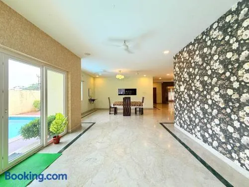 Marvel times Villa 6BHK Uthandi - Image 1