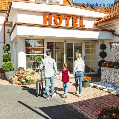 Hotel Paprika - Image 1