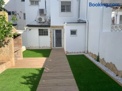 Nuevo Apartamento Moderno en Benicasim con Terraza y a Minutos de la Playa - Image 1
