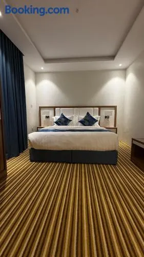 HYATT RESiDENCE - Image 1