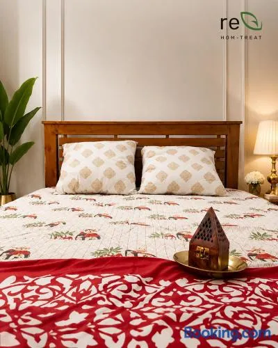 Re-Leaf Hom-Treat Homestay - Image 1