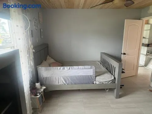 Cozy Stay Near Tradition - Image 1