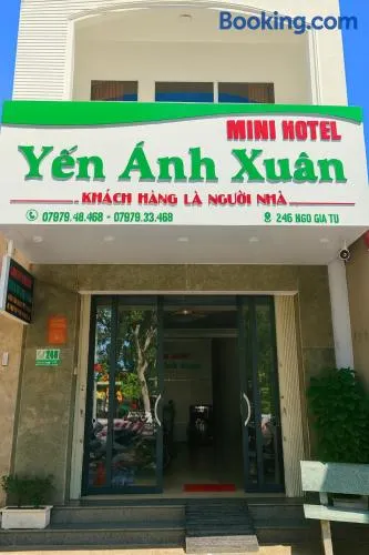 Yến Ánh Xuân Hotel - Image 1