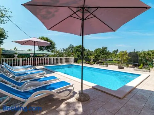 Holiday Home Glavica by Interhome - Image 1