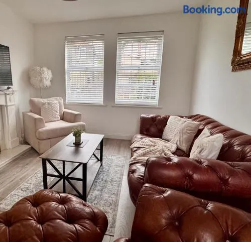 Modern 3 Bedroom Home in Egremont, Western Lake District, Sleeps up to 6 - Image 1