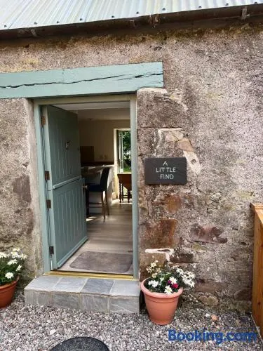 A Little Find - Secluded Stylish Coastal Hideaway near Isle of Skye - Image 1