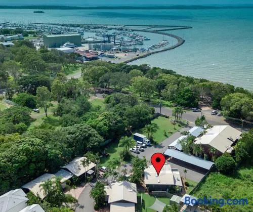 Marlin Villa - Hervey Bay - Image 1