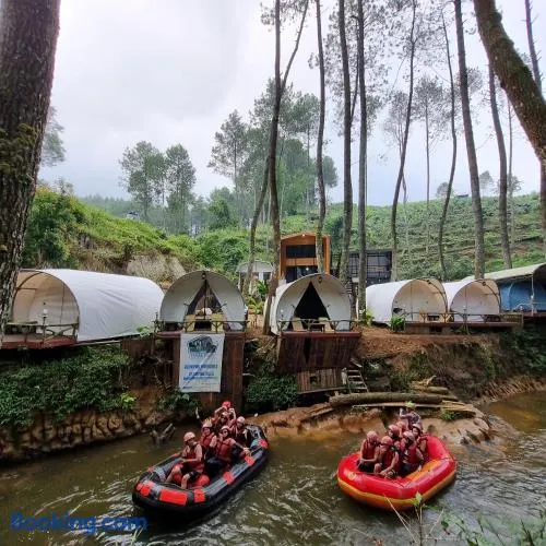 Tepian Pinus Glamping - Image 1