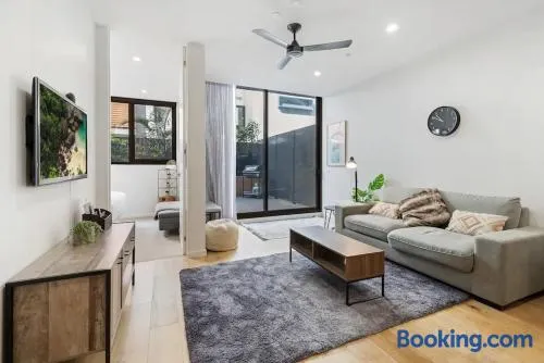 Stylish One BD Hideaway in Essendon - Image 1