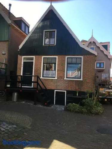 Family fisherman's house Volendam - Image 1