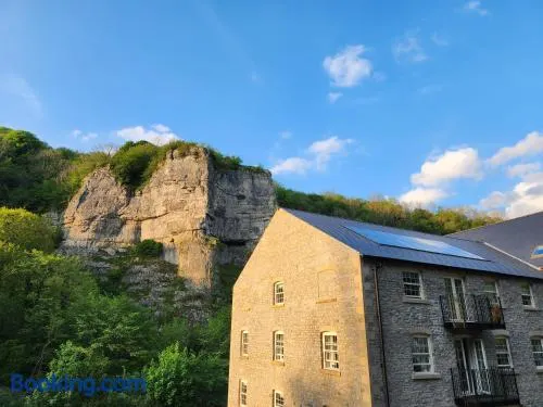 Rock Mill Retreat - Image 1