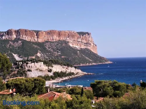 LE SEPT charmant studio aux portes des calanques - Image 1