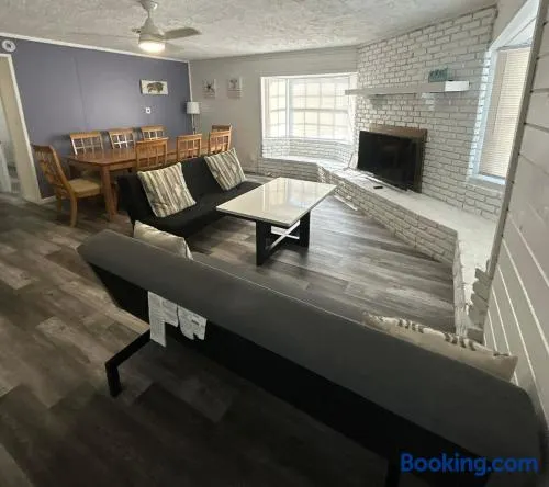 2 Bed Altamonte Springs Apartment Unit #1 - Image 1