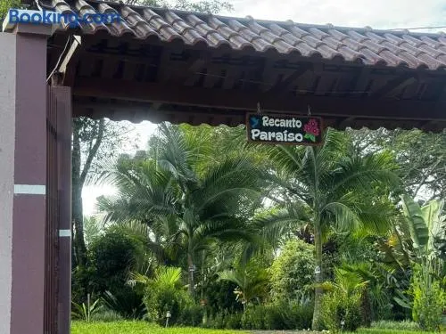 Casa de Campo Recanto Paraíso na Rota das Cachoeiras - Image 1