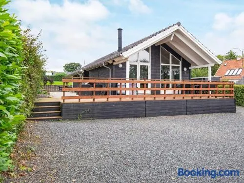 Bright Family Cottage by Kelstrup Beach - Image 1