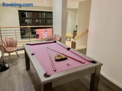 Glasgow City Centre G1 PENTHOUSE with RiverViews - Duplex - 4 Bedrooms, 3 Bathrooms, Kitchen, 1 Living room, 1 Dining room, 2 Terraces, Parking, Top Floor, 2050 sq ft, Merchant City - Image 1