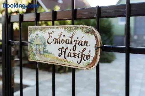 Erdőalján Házikó - Image 1