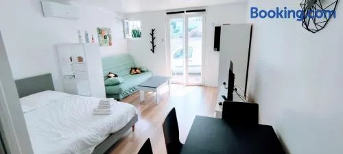 Appartement climatisé Golfe-Juan plage - Image 1