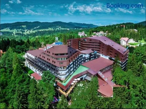 Alpin Resort Hotel - Apartamentele 2403-2404- proprietate administrata de gazda privata - Image 1
