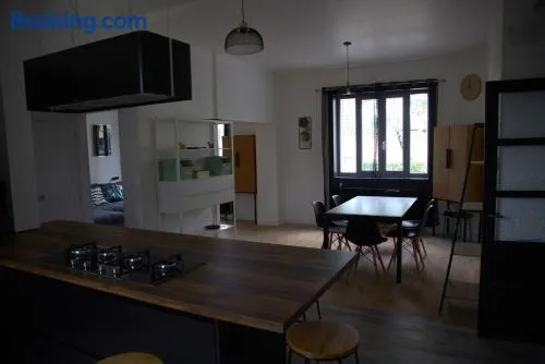 Maison de 100 M2 équipée de 4 chambres. - Image 1