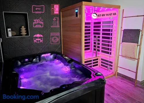 Love Room Luxe and Spa - Sauna - Image 1