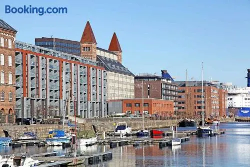 Artist's penthouse by the water's edge - Image 1