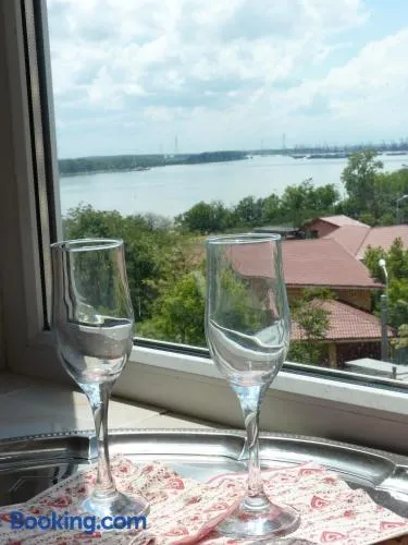 5 Apartshotel Faleza Galati - Image 1