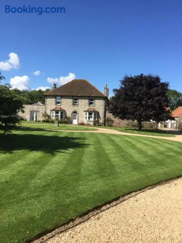 Bickfield Annexe - Image 1
