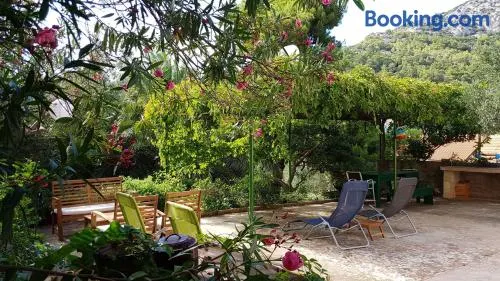 Holiday Home Shangri-La - Image 1