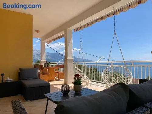 Omiš Relaxing Sea Lounge - Image 1