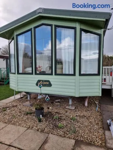Summerlands, Ingoldmells 8 berth caravan - Image 1