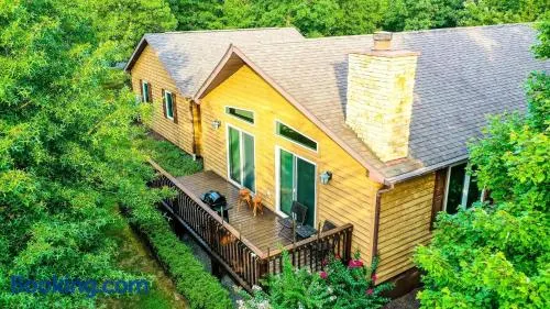 Cacapon Connected - Wifi, Fire Pit, Game Room, King Bed, Deck, Grill, Fireplace, Pet Friendly, Garage for mountain bike storage - Image 1