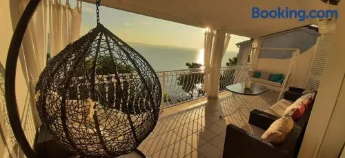 Sunrise Vid - Image 1